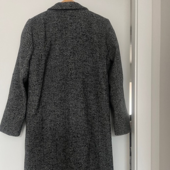 Aritzia/Babaton Wool and Cashmere Houndstooth Coat - Picture 2 of 7